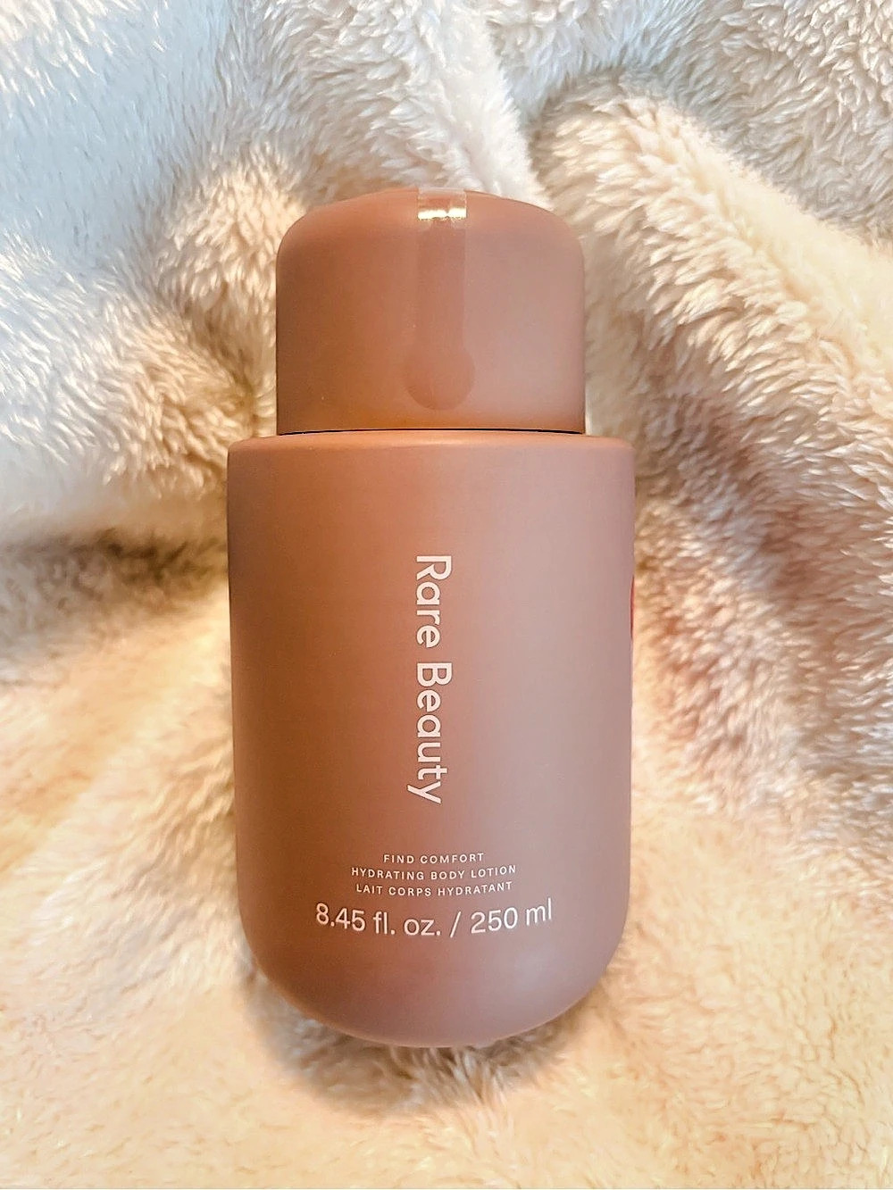 Rare Beauty Find Comfort Hydrating Body Lotion